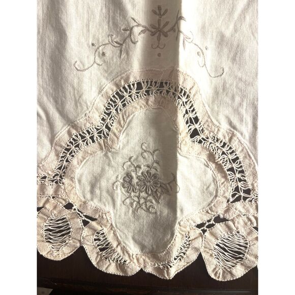 VTG Battenberg Cutwork Lace Ivory Linen Tablecloth Hand Embroidered W/6 Napkins - Picture 11 of 16